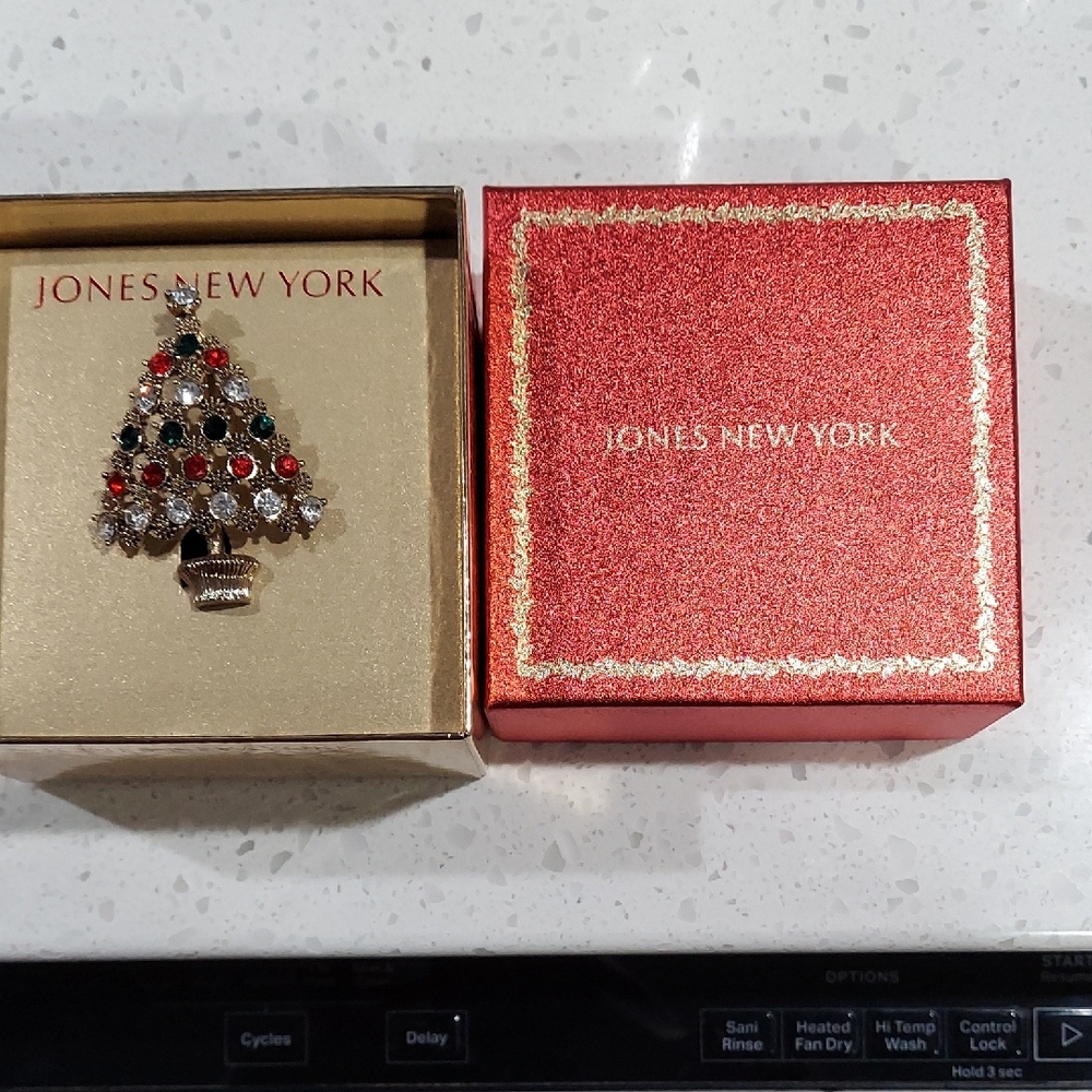 Jones New York Festive Tree Brooch with Multicolor Stones